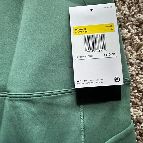 Nike Universa Legging Dri- Fit - Picture 2 of 3